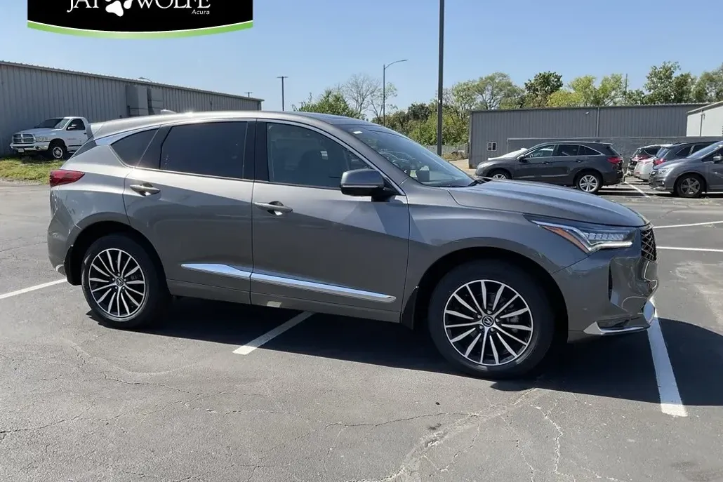 2025 Acura RDX Advance photo 1