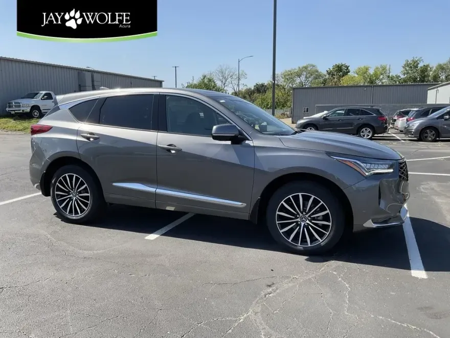 2025 Acura RDX Advance photo 1