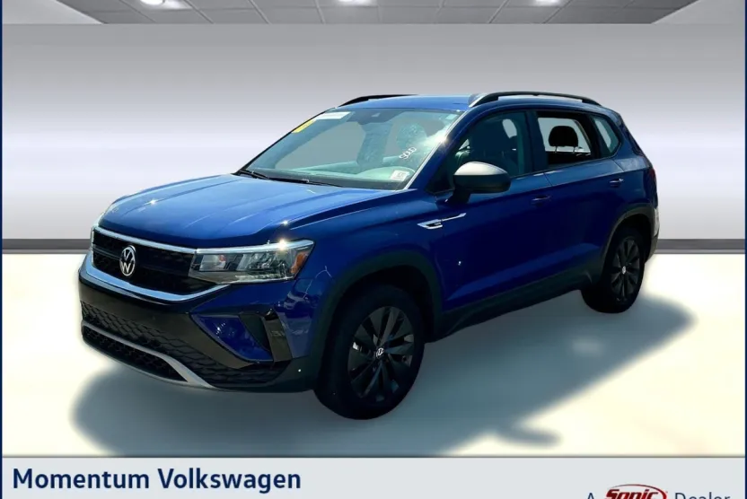 2024 Volkswagen Taos S photo 1