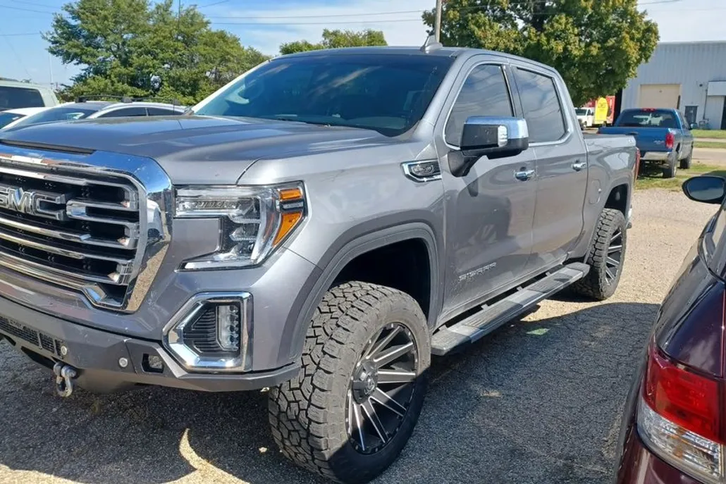 2020 Gmc Sierra 1500 SLT photo 1