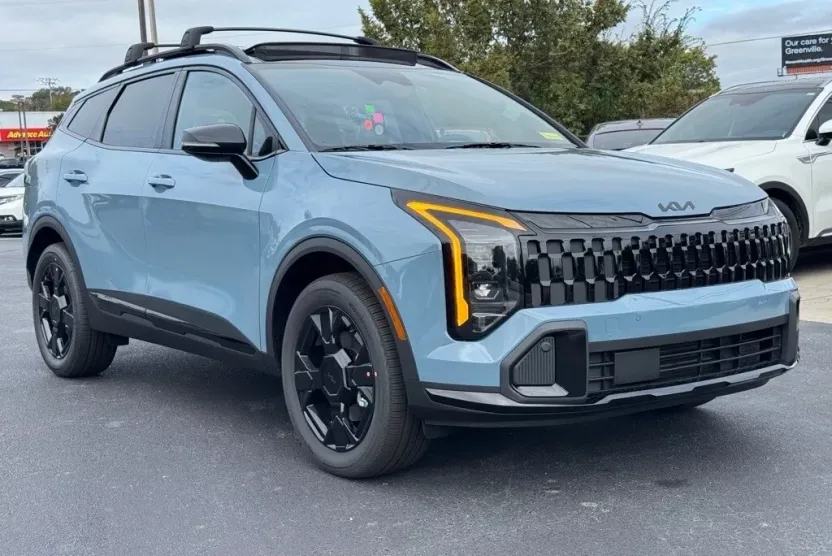 2026 Kia Sportage Hybrid EX photo 1
