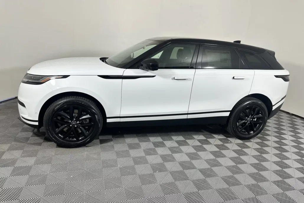2026 Land Rover Range Rover Velar S photo 1