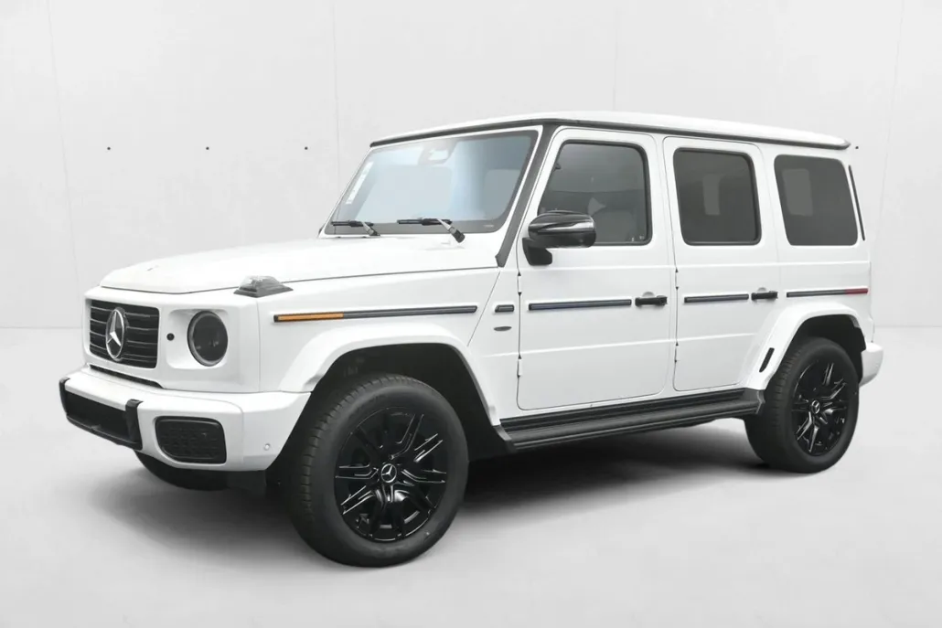 2025 Mercedes Benz G photo 1
