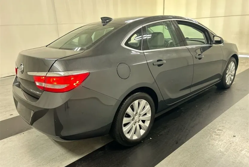 2016 Buick Verano Base photo 1