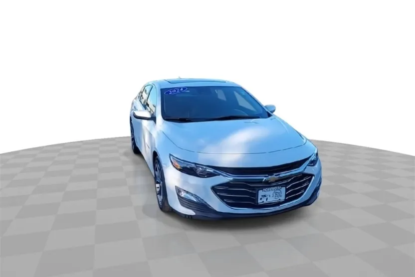 2024 Chevrolet Malibu 1LT photo 1