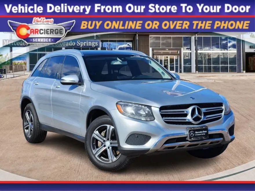 2016 Mercedes Benz GLC 300 4MATIC photo 1