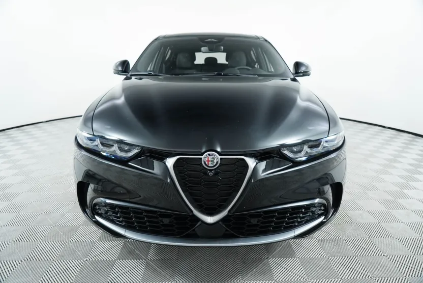 2024 Alfa Romeo Tonale Ti photo 1