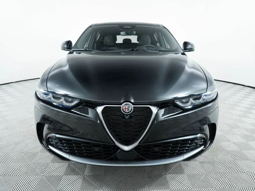 2024 Alfa Romeo Tonale Ti photo 1