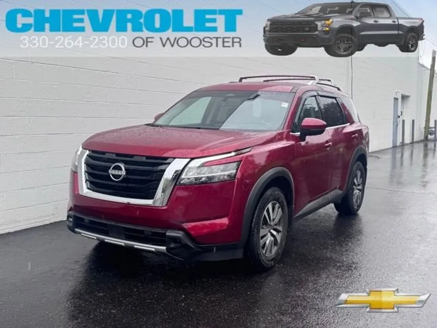2023 Nissan Pathfinder SL photo 1