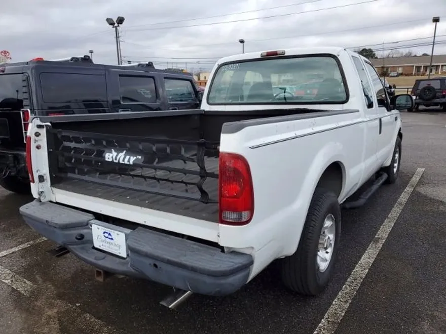 2002 Ford F-250 Lariat photo 1