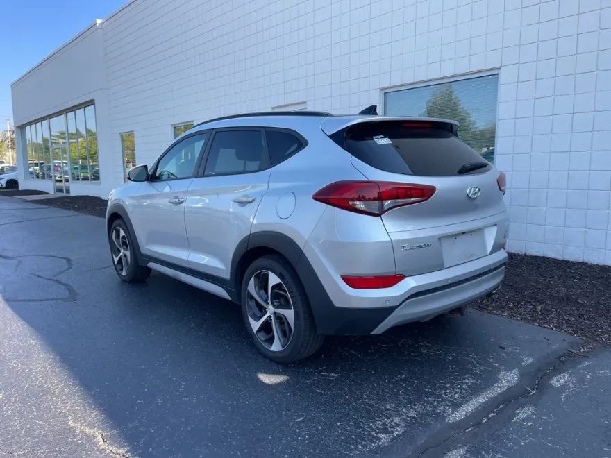 2018 Hyundai Tucson Plus Eco Sport Value Base Ultimate photo 1
