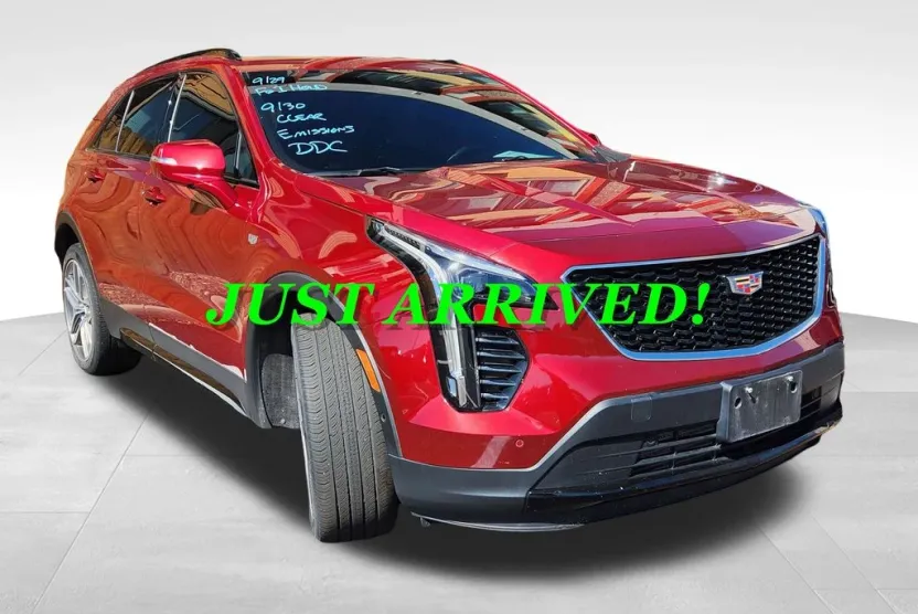 2019 Cadillac XT4 Sport photo 1