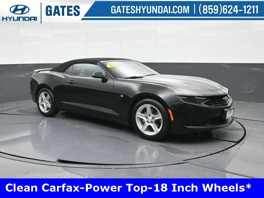 2023 Chevrolet Camaro 1LT photo 1