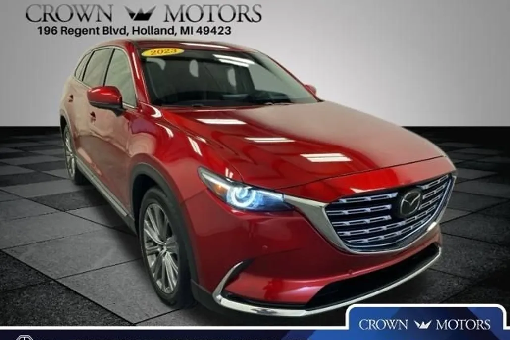 2023 Mazda CX-9 Signature photo 1