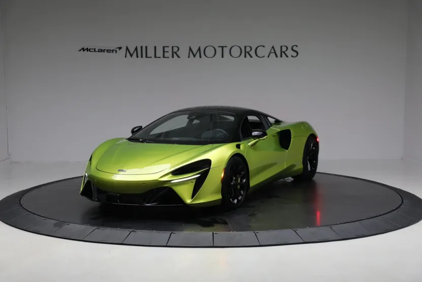 2024 Mclaren ARTURA photo 1