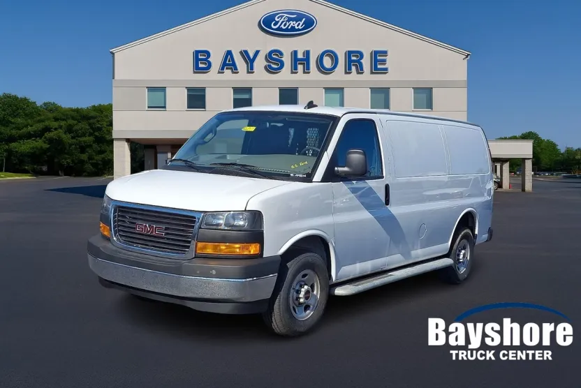 2023 Gmc Savana 2500 Cargo photo 1