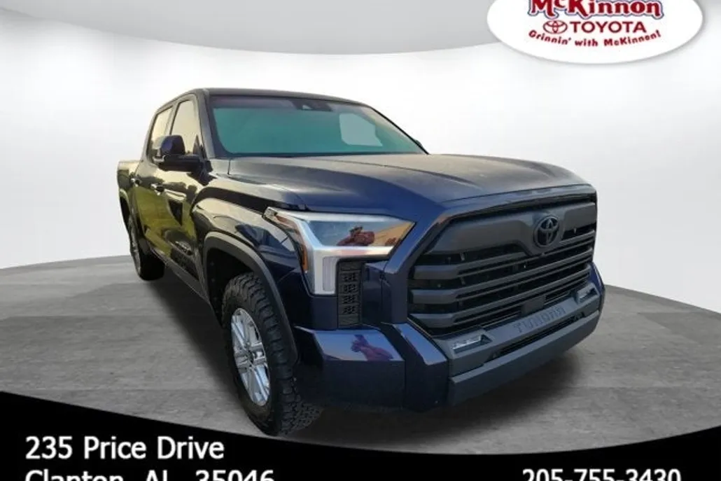 2023 Toyota Tundra SR5 photo 1