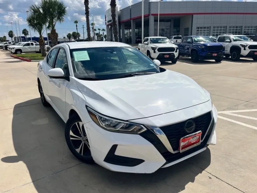 2020 Nissan Sentra SV photo 1