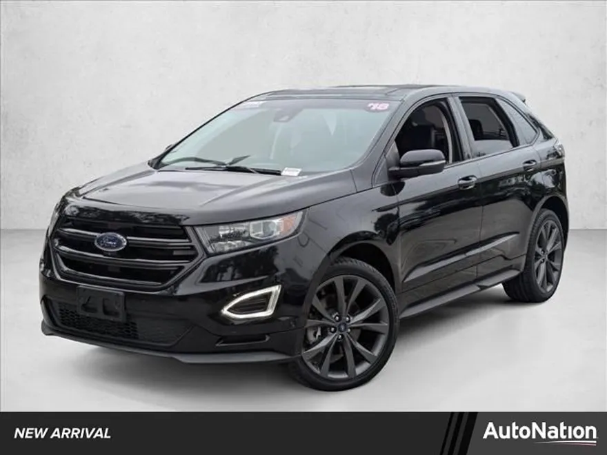 2018 Ford Edge Sport photo 1