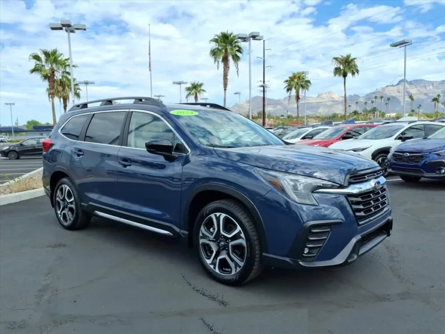 2024 Subaru Ascent Limited photo 1