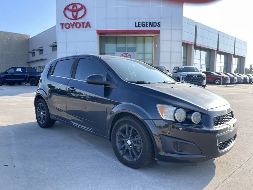 2013 Chevrolet Sonic LT photo 1