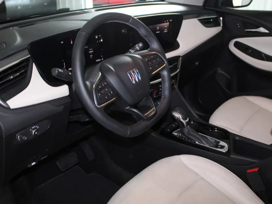 2024 Buick Encore GX Sport Touring photo 1