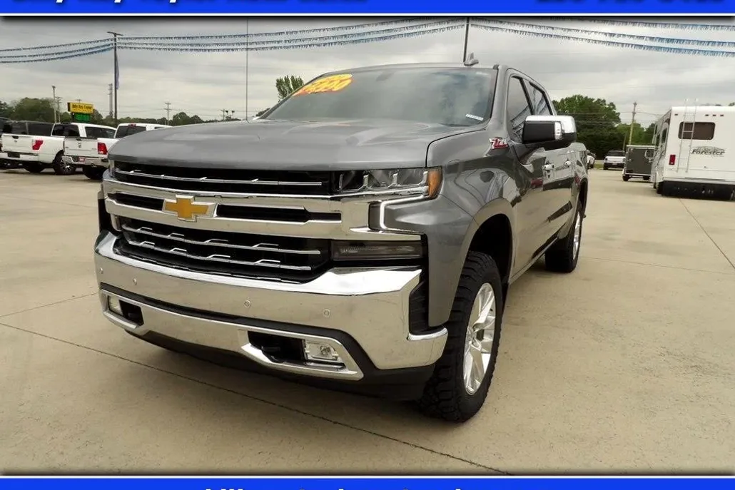 2021 Chevrolet Silverado 1500 LTZ photo 1