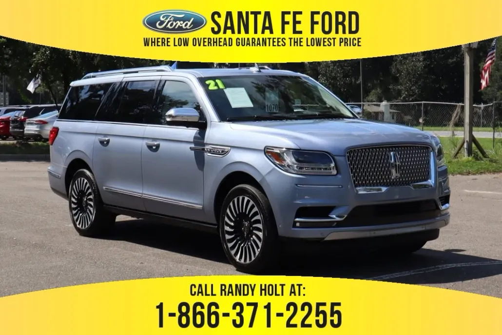 2021 Lincoln Navigator Black Label photo 1