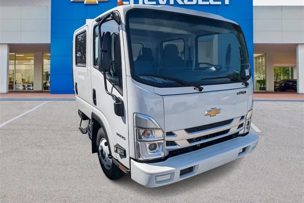 2025 Chevrolet Silverado 3500HD photo 1