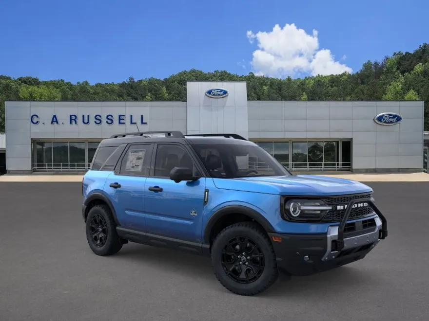 2025 Ford Bronco Sport Outer Banks photo 1