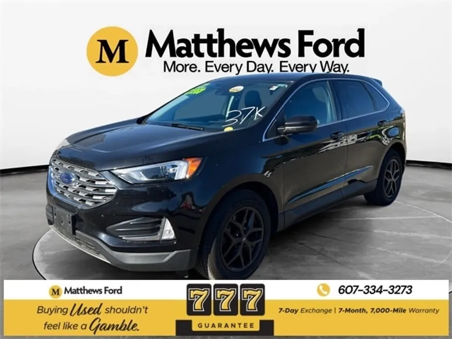 2022 Ford Edge SEL photo 1