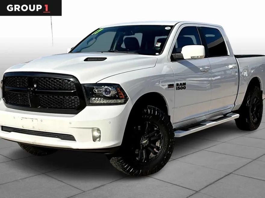 2017 Ram 1500 Sport photo 1