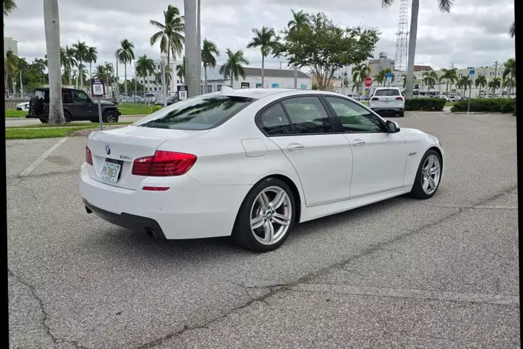 2016 Bmw 535i 5-Series photo 1