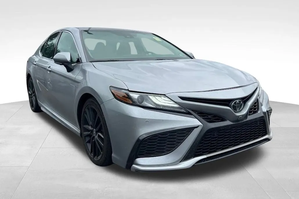 2024 Toyota Camry XSE V6 photo 1