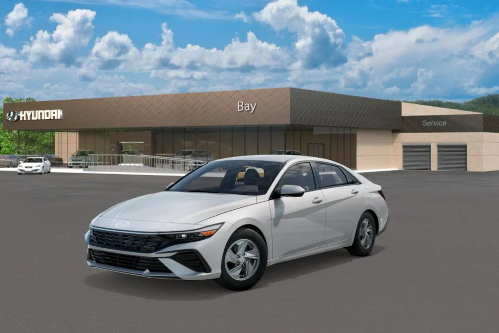 2025 Hyundai Elantra SE photo 1