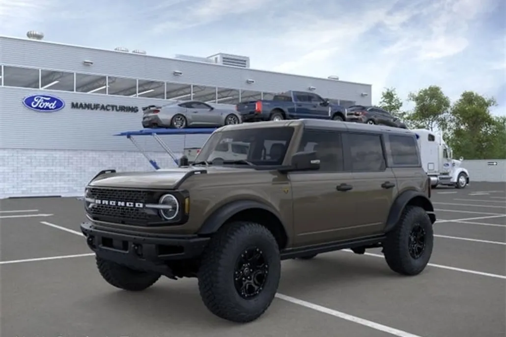 2025 Ford Bronco Badlands photo 1
