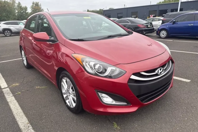 2014 Hyundai Elantra GT photo 1