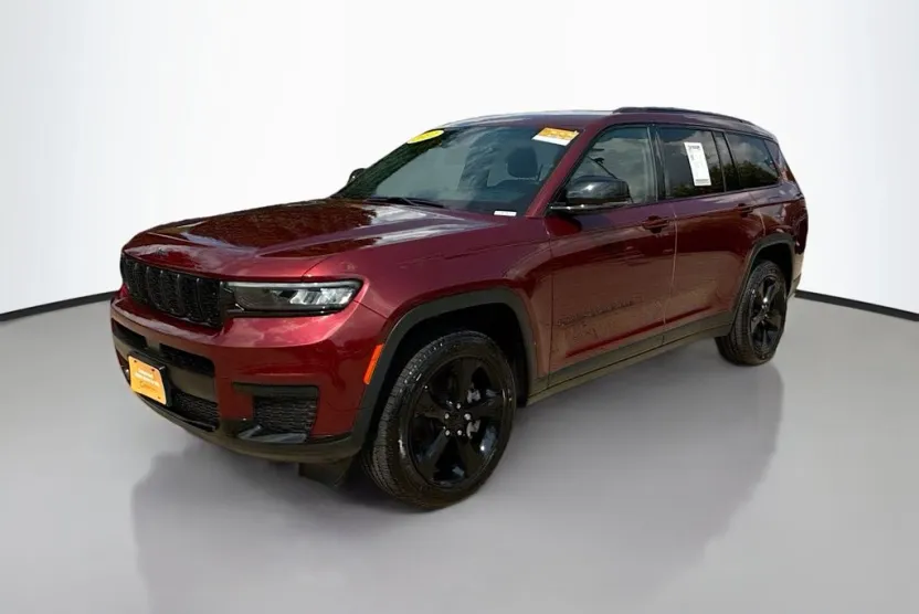 2021 Jeep Grand Cherokee Altitude photo 1