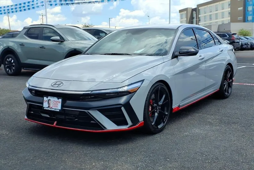 2025 Hyundai Elantra N photo 1