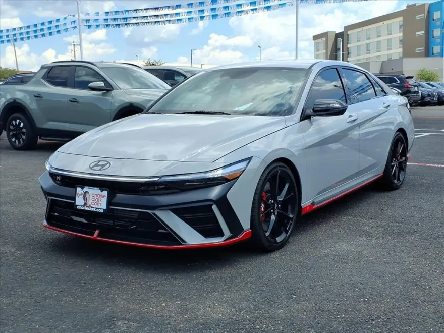 2025 Hyundai Elantra N photo 1