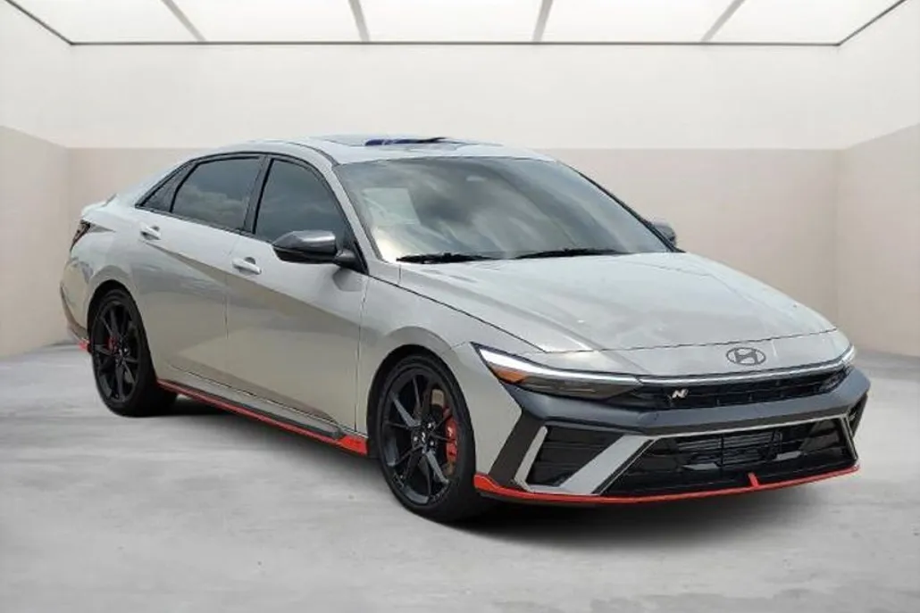 2025 Hyundai Elantra N Base photo 1