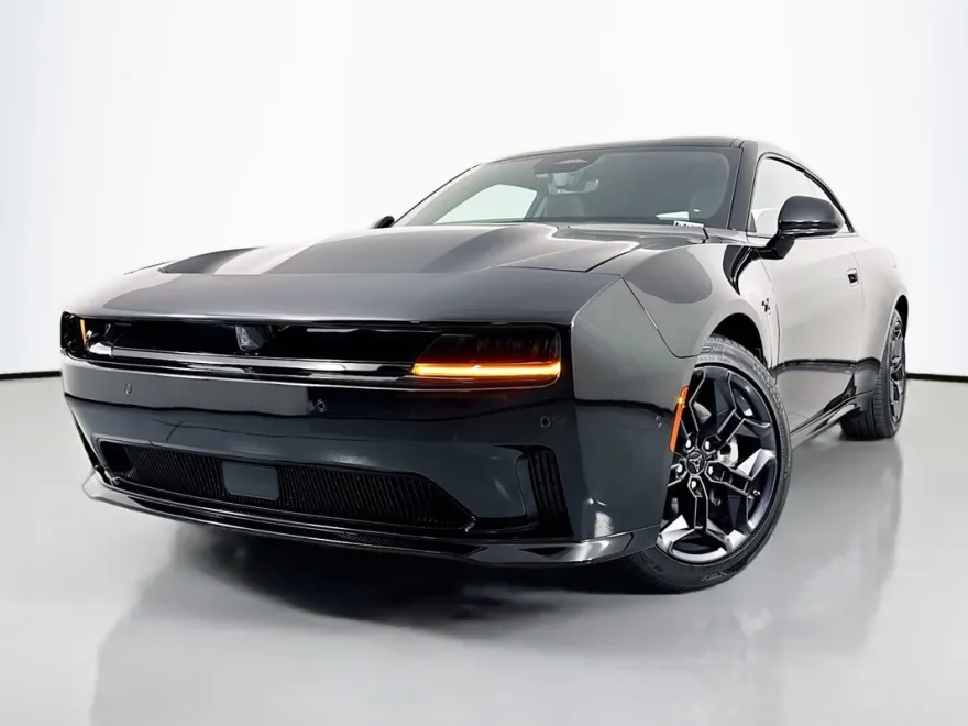 2025 Dodge Charger Daytona R/T photo 1