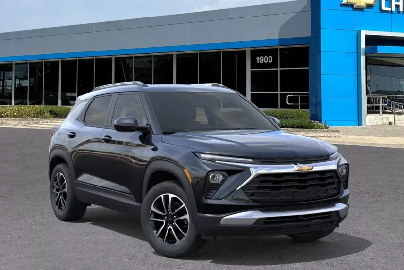 2026 Chevrolet Trailblazer LT photo 1