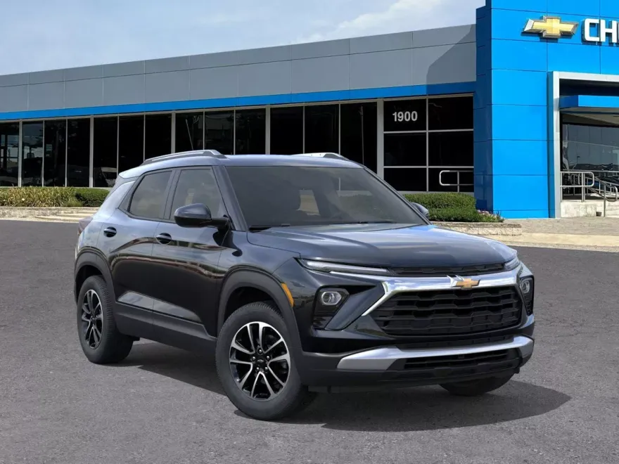 2026 Chevrolet Trailblazer LT photo 1