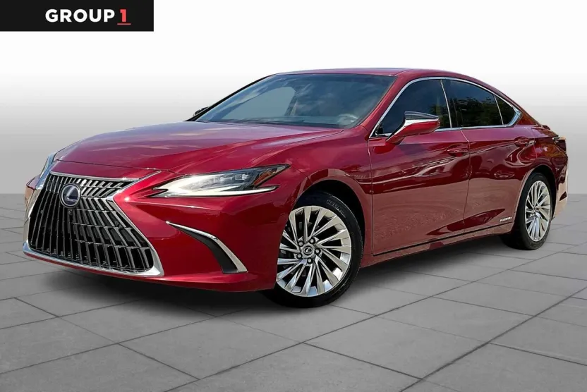 2022 Lexus ES Ultra Luxury photo 1