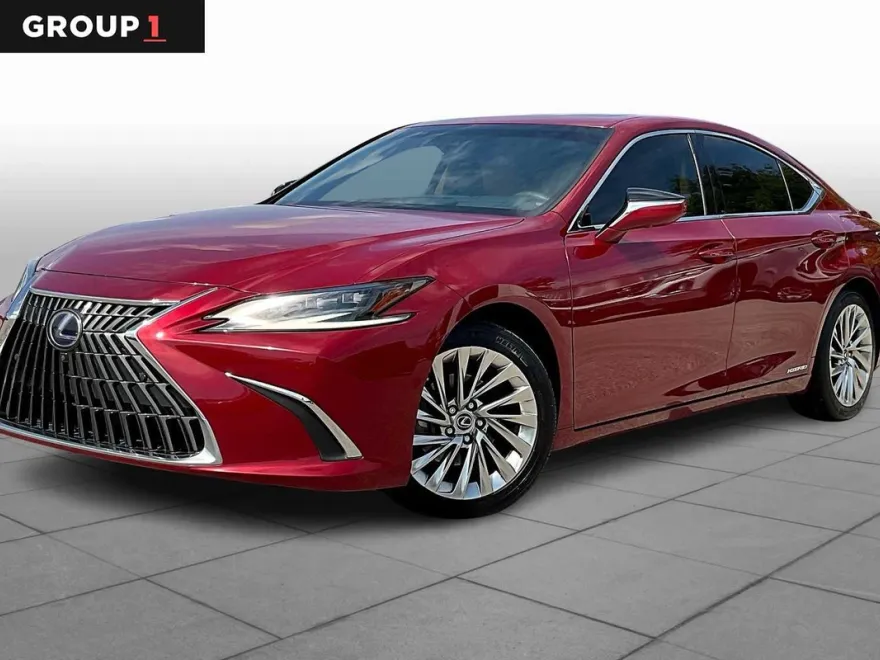 2022 Lexus ES Ultra Luxury photo 1