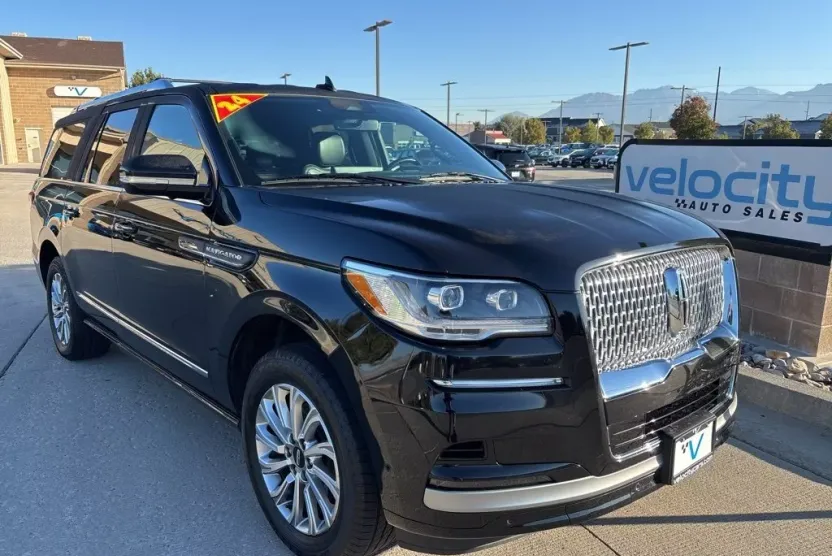 2024 Lincoln Navigator L Premiere photo 1