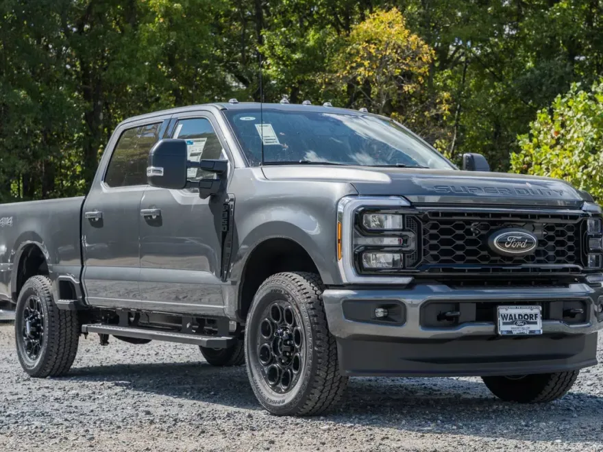 2026 Ford F-350 XLT photo 1