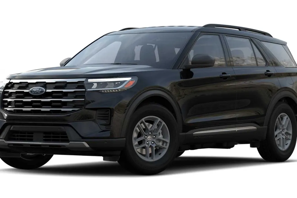 2025 Ford Explorer photo 1