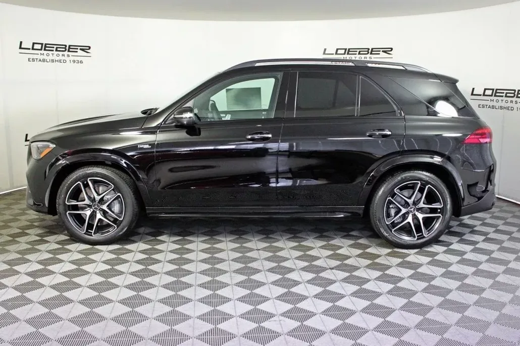 2026 Mercedes Benz GLE 53 AMG 4MATIC photo 1